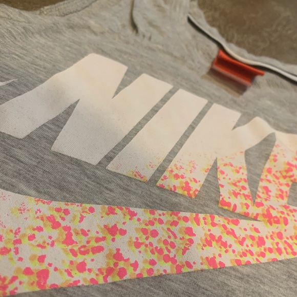 Girls Nike crop top - Picture 4 of 5